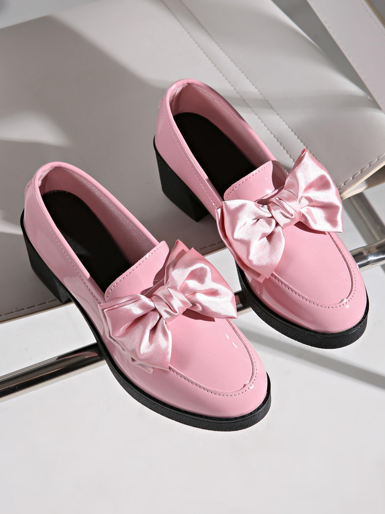 Women's Bowtie Platform Pumps - Low Heel Slip-On Dress Shoes