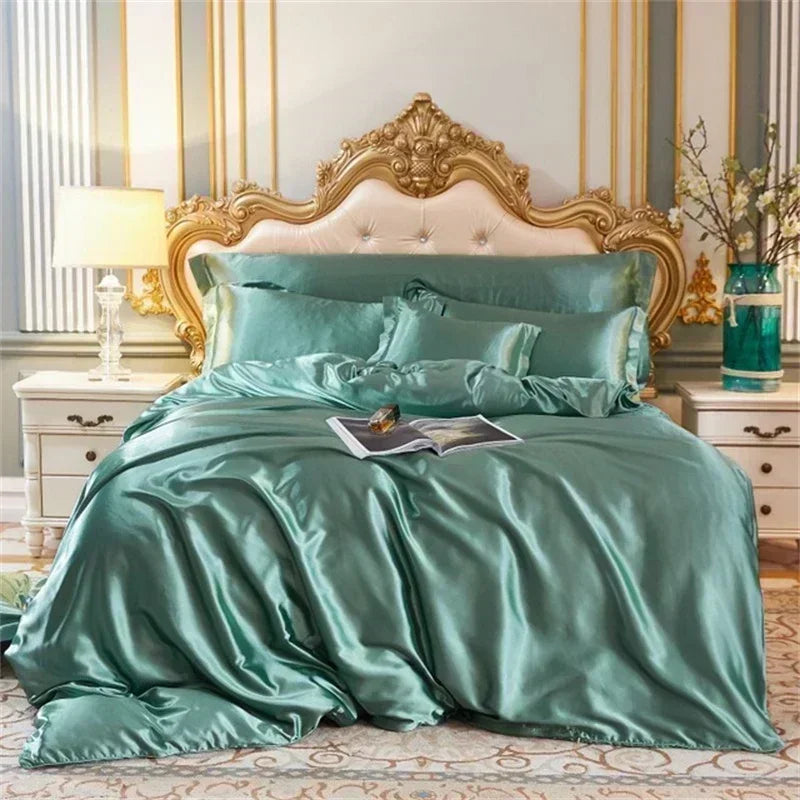 DecorBites™ Luxury Mulberry Silk Bedding Set - Queen/King Size