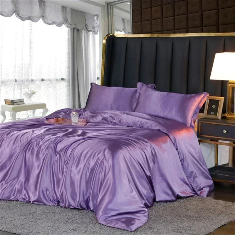 DecorBites™ Luxury Mulberry Silk Bedding Set - Queen/King Size