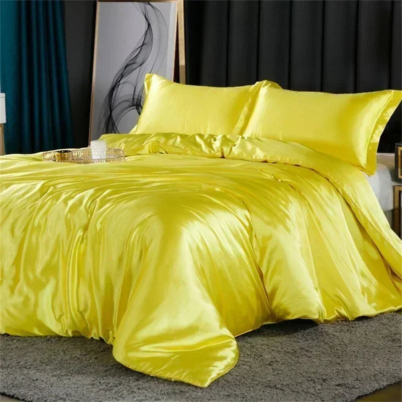 DecorBites™ Luxury Mulberry Silk Bedding Set - Queen/King Size